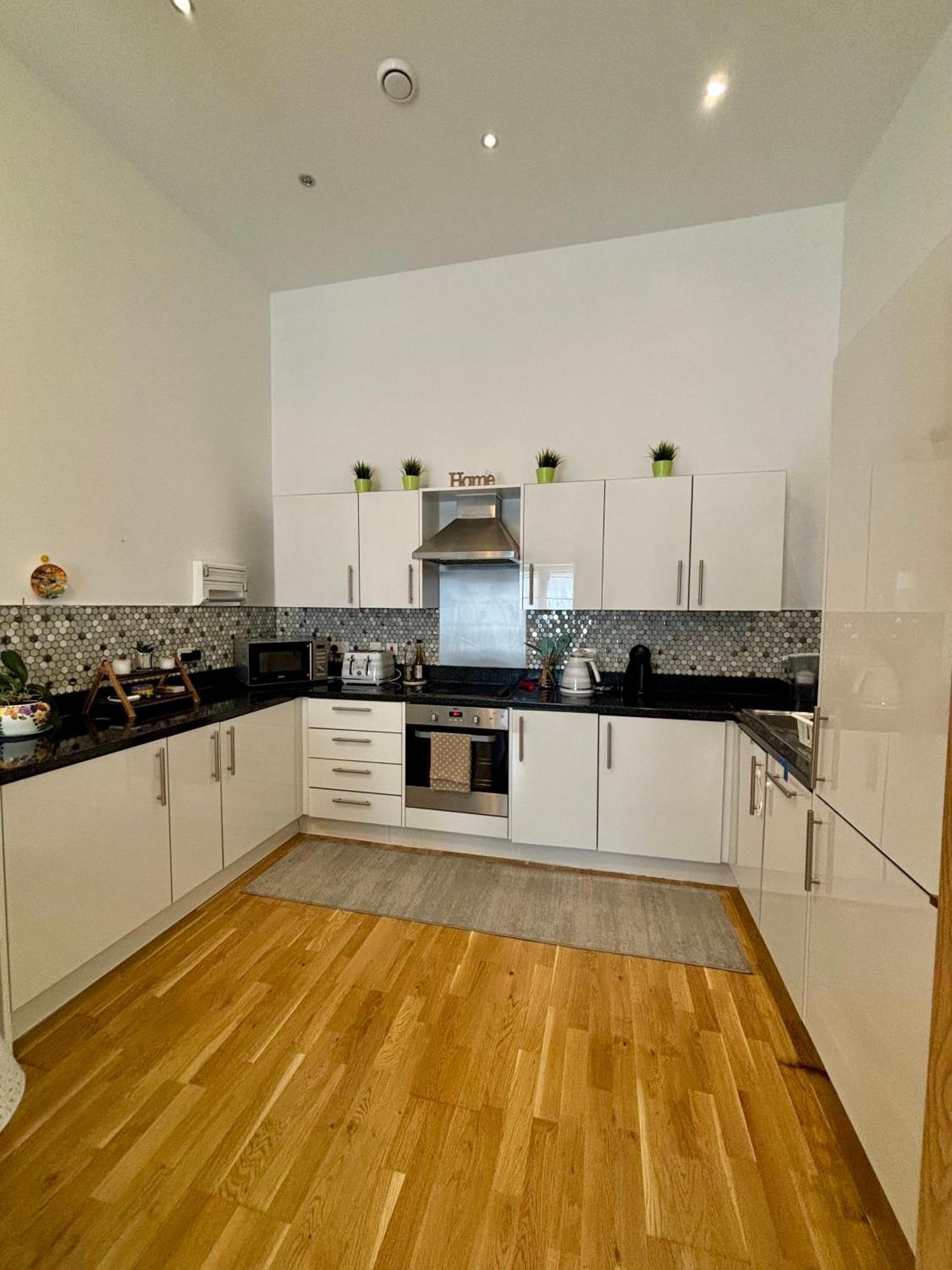 Two Double Bedroom Duplex Flat Londres Exterior foto